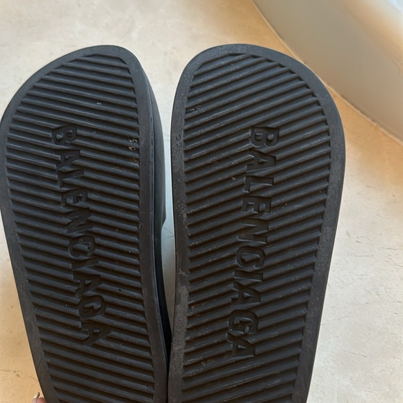 Balenciaga black rubber sandals - Picture 4 of 5